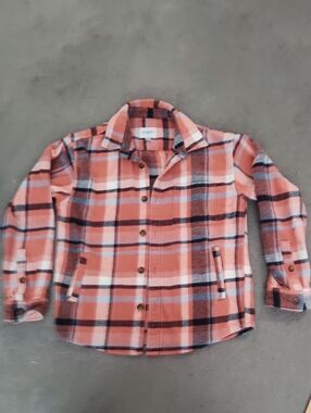 Goodfellow & Co Coral and Navy Plaid Button-Up